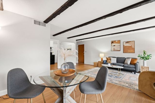 53 Melrose Street 2B, Melrose, MA 02176