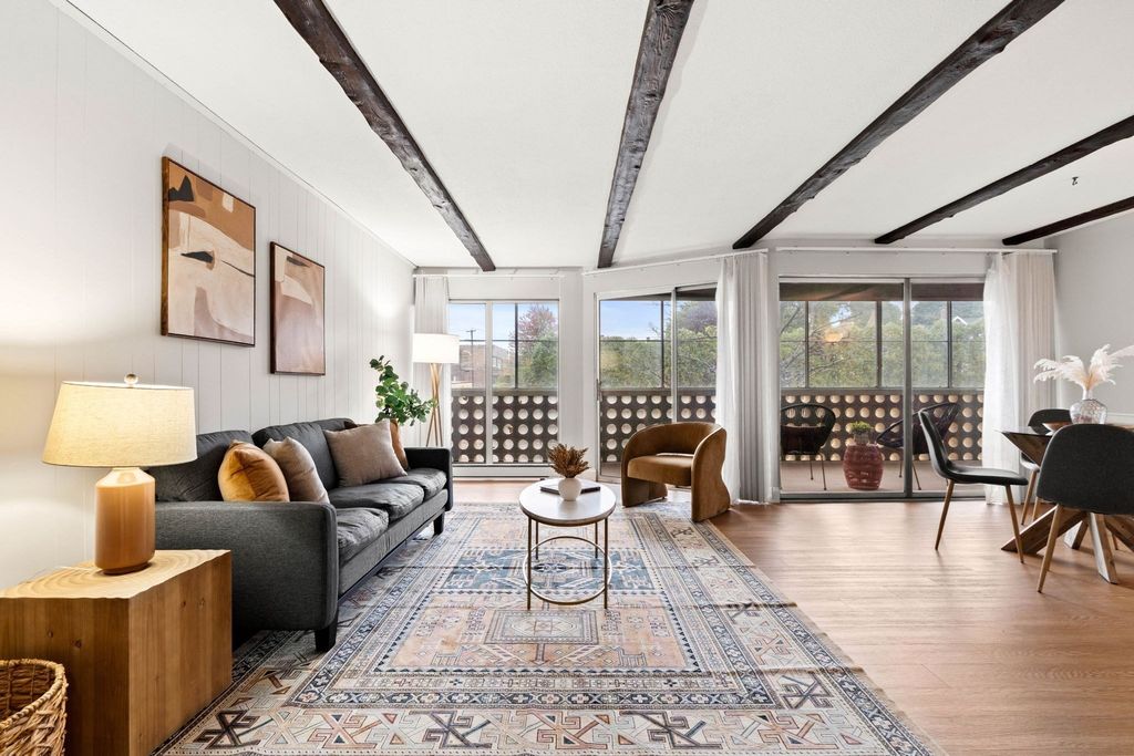 53 Melrose Street 2B, Melrose, MA 02176