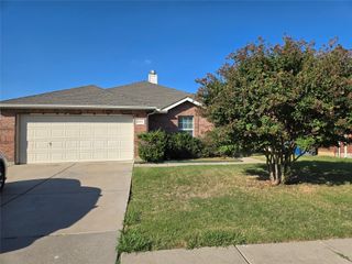 1513 Breeze Lane, Little Elm, TX 75068