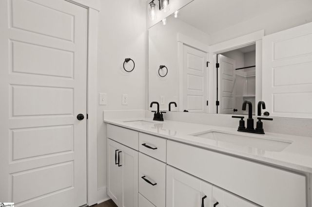 309 Old Shirley Road, Central, SC 29630