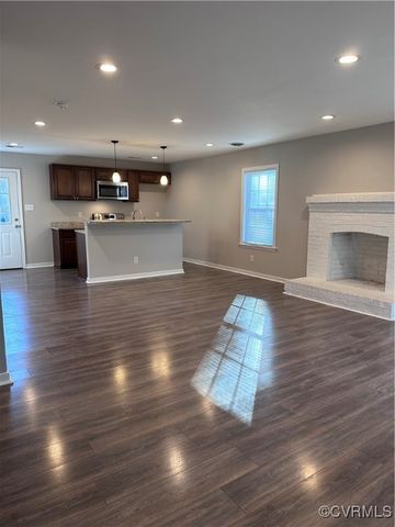 3831 Wood Dale Rd, Chester, VA 23831