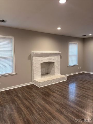 3831 Wood Dale Rd, Chester, VA 23831