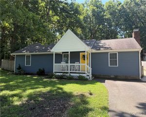3831 Wood Dale Rd, Chester, VA 23831