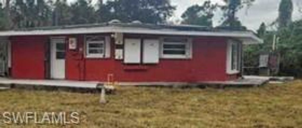 2400 Barcelona AVE, Fort Myers, FL 33905