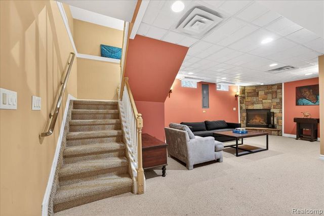 538 Pine Street, Wyandotte, MI 48192
