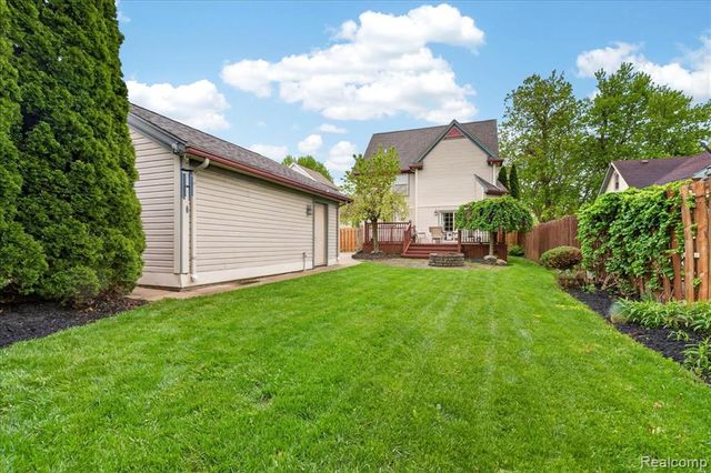 538 Pine Street, Wyandotte, MI 48192