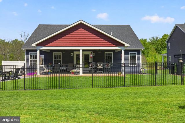 124 LOBELL RD, Abbottstown, PA 17301