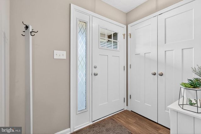 124 LOBELL RD, Abbottstown, PA 17301