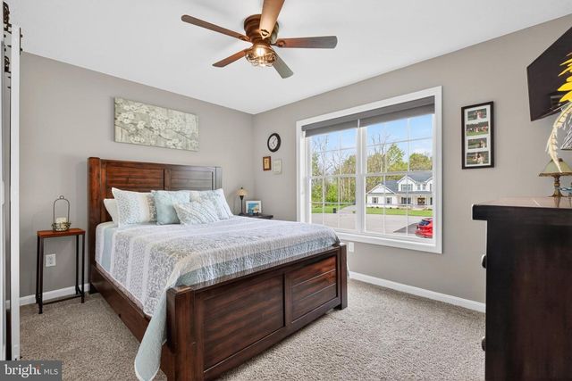 124 LOBELL RD, Abbottstown, PA 17301