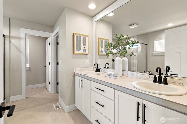 15604 lot 22 SE 257th Place, Covington, WA 98042