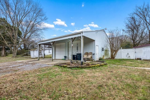 2972 Cainsville Rd, Lebanon, TN 37090