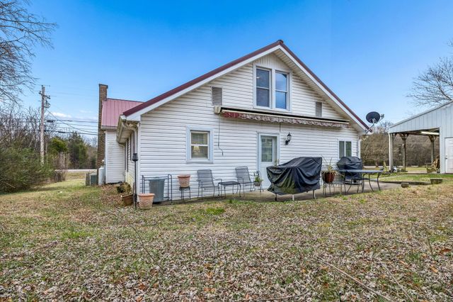 2972 Cainsville Rd, Lebanon, TN 37090