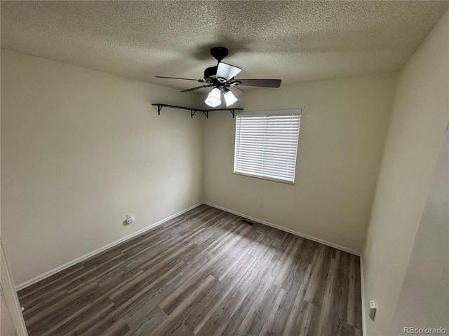 950 S Waco Way, Aurora, CO 80017