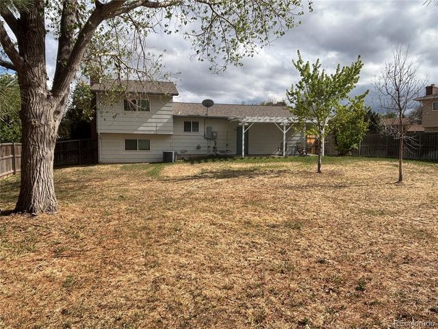 950 S Waco Way, Aurora, CO 80017