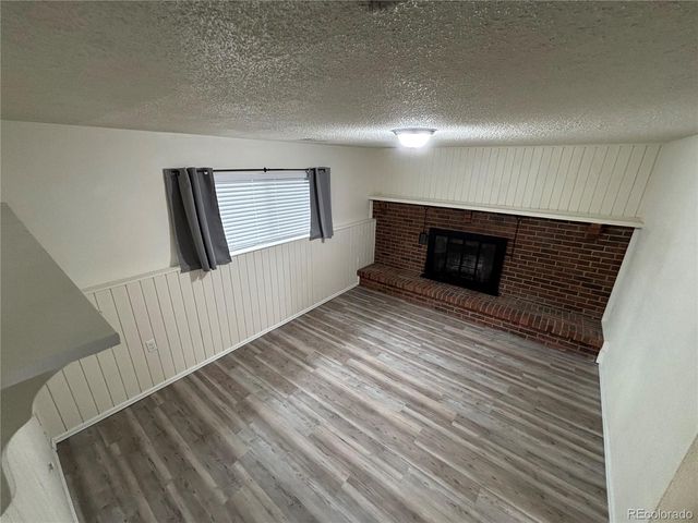 950 S Waco Way, Aurora, CO 80017