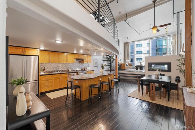 18 Lansing Street 402, San Francisco, CA 94105