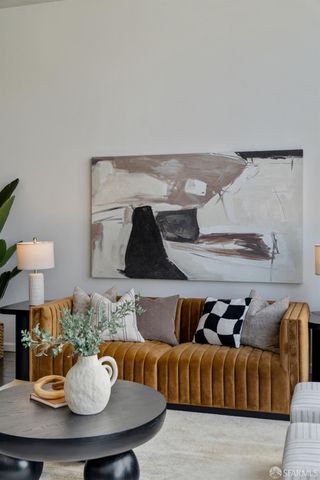 18 Lansing Street 402, San Francisco, CA 94105