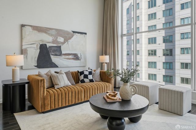 18 Lansing Street 402, San Francisco, CA 94105