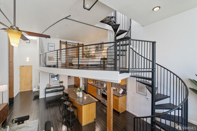 18 Lansing Street 402, San Francisco, CA 94105