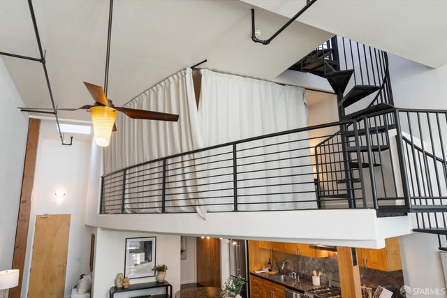 18 Lansing Street 402, San Francisco, CA 94105