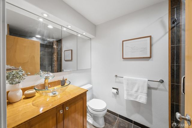 18 Lansing Street 402, San Francisco, CA 94105