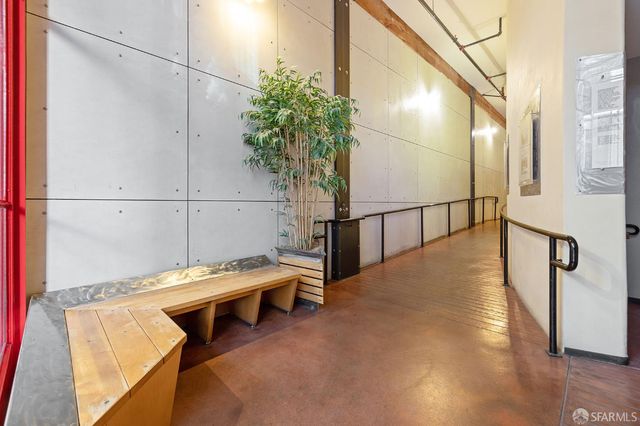 18 Lansing Street 402, San Francisco, CA 94105