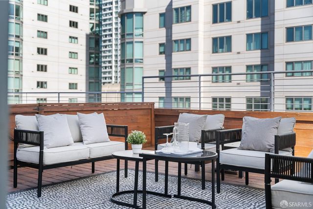 18 Lansing Street 402, San Francisco, CA 94105