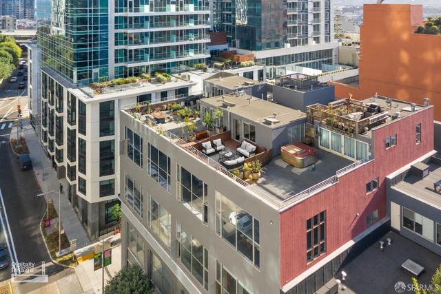 18 Lansing Street 402, San Francisco, CA 94105