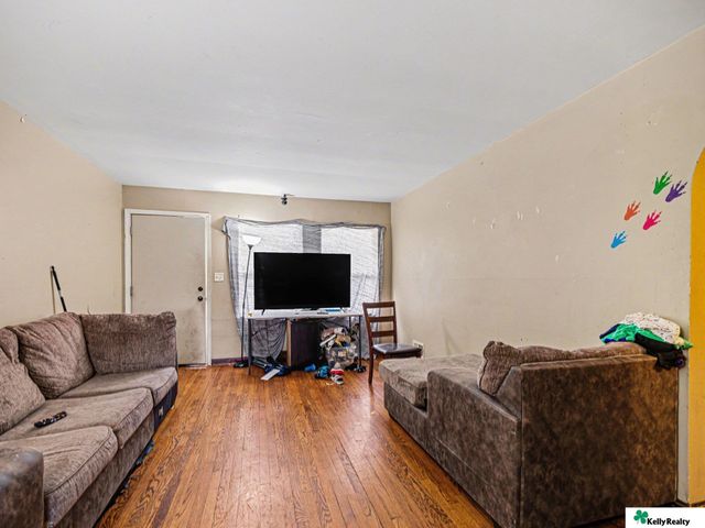 4519 Browne Street, Omaha, NE 68104