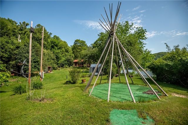 470 Truitt Rd, Scrubgrass Twp, PA 16374