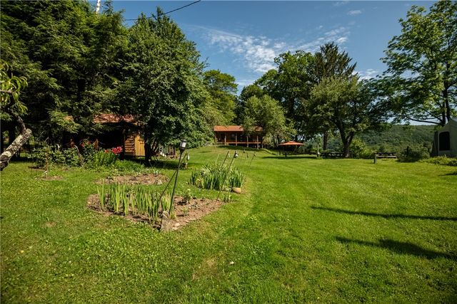 470 Truitt Rd, Scrubgrass Twp, PA 16374