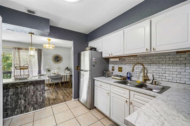 4309 S SEMORAN BOULEVARD 3, Orlando, FL 32822