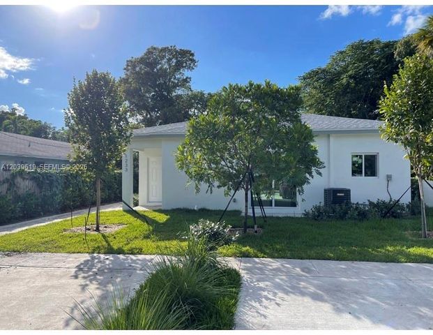 920 NW 81st Street, Miami, FL 33150