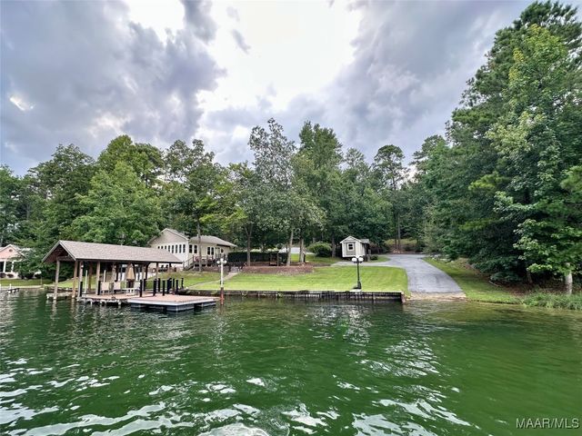 1614 Castaway Island Road, Eclectic, AL 36024
