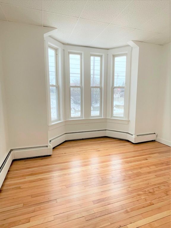 143 Oak Street, Lewiston, ME 04240 — photo 3