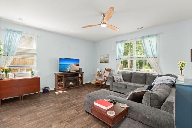141 Lagoona Drive, Summerville, SC 29483