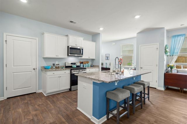 141 Lagoona Drive, Summerville, SC 29483