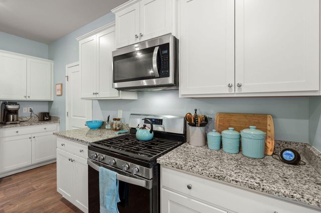 141 Lagoona Drive, Summerville, SC 29483