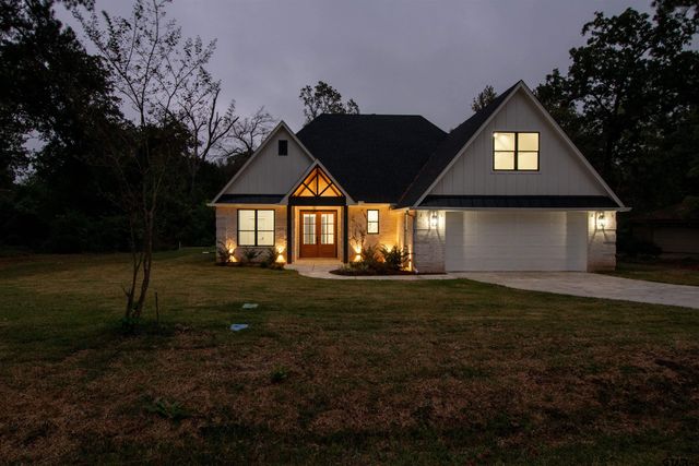 221 Brookside Dr, Hideaway, TX 75771