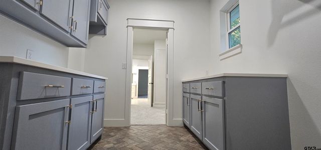 221 Brookside Dr, Hideaway, TX 75771