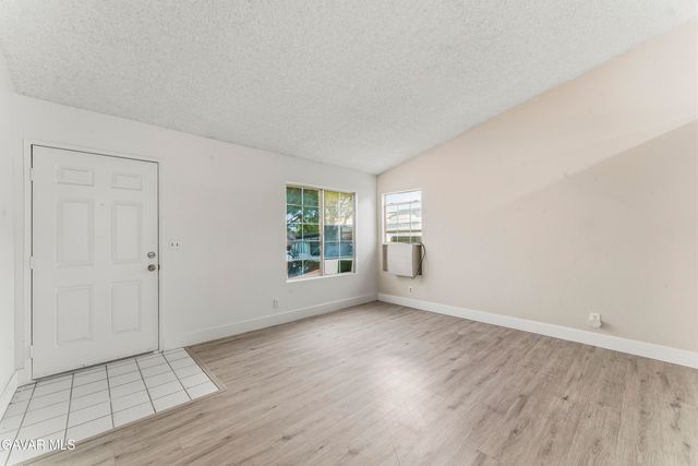 1325 Bradford Avenue, Rosamond, CA 93560