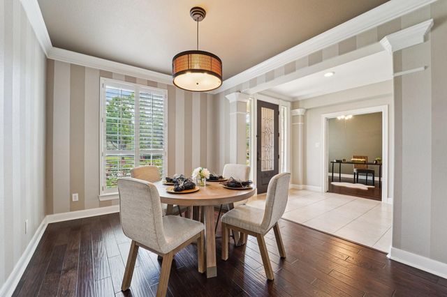 1611 Hill Spring Drive, Sugar Land, TX 77479