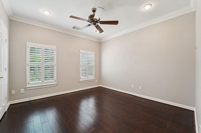 1611 Hill Spring Drive, Sugar Land, TX 77479