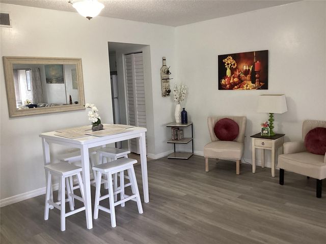 7701 STARKEY ROAD 206, Seminole, FL 33777