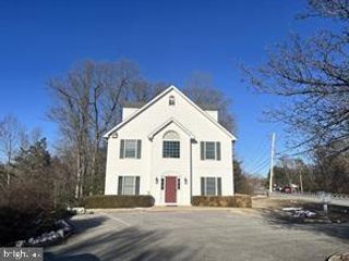 12865 Hg Trueman Rd # B-1, Lusby, MD 20657