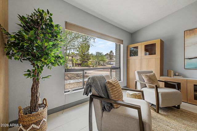 2276 E CHRISTY Drive, Phoenix, AZ 85028