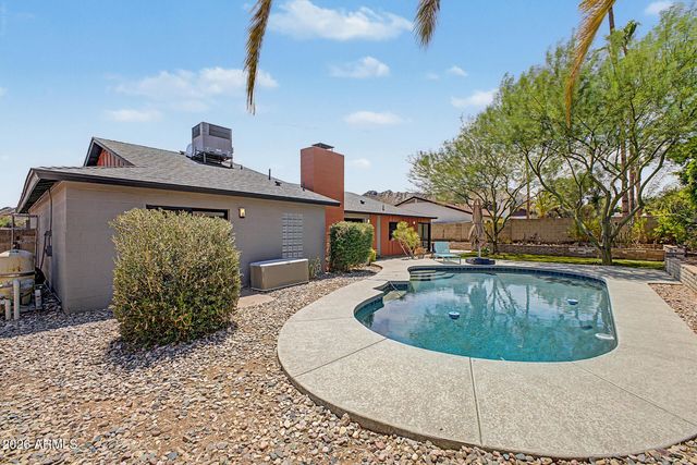 2276 E CHRISTY Drive, Phoenix, AZ 85028