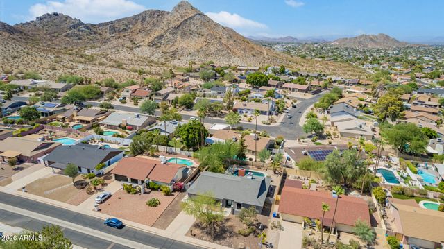 2276 E CHRISTY Drive, Phoenix, AZ 85028