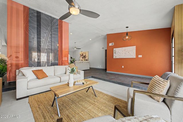 2276 E CHRISTY Drive, Phoenix, AZ 85028