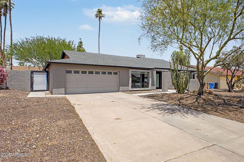 2276 E CHRISTY Drive, Phoenix, AZ 85028 — photo 5